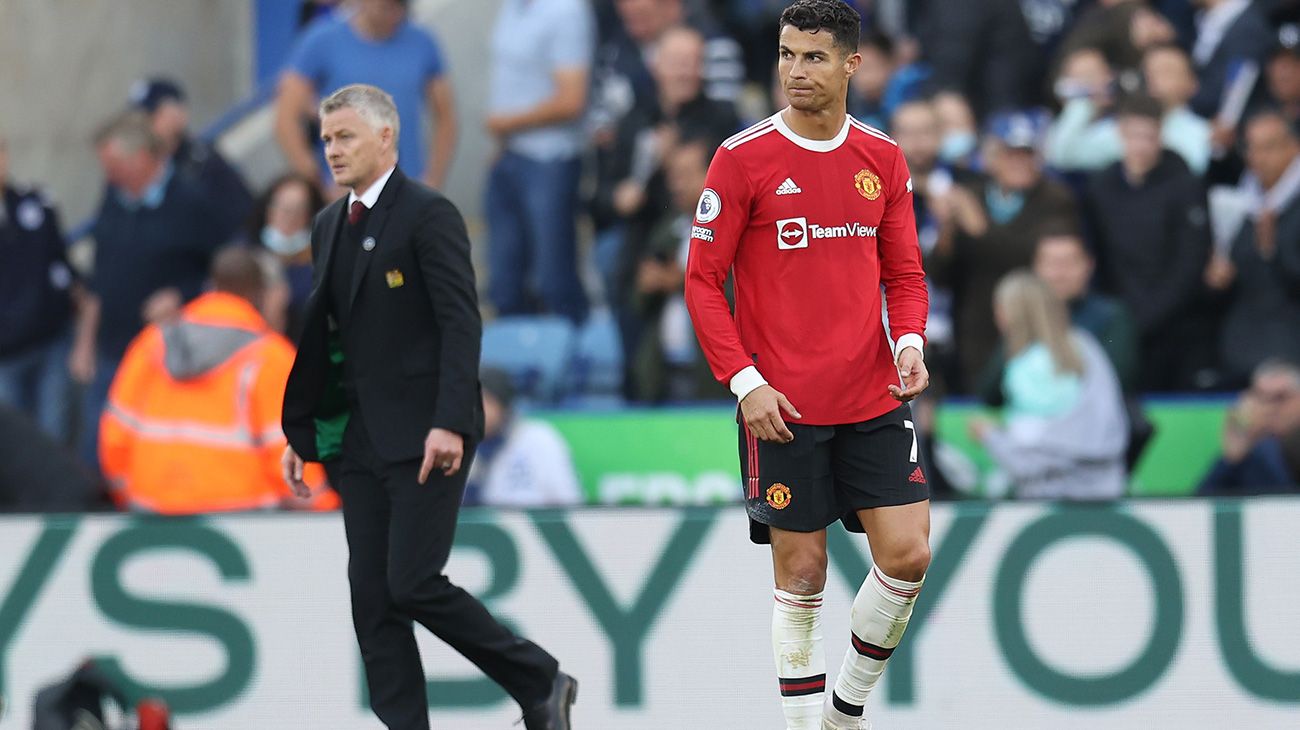 Solskjaer junto a Cristiano Ronaldo en Manchester United