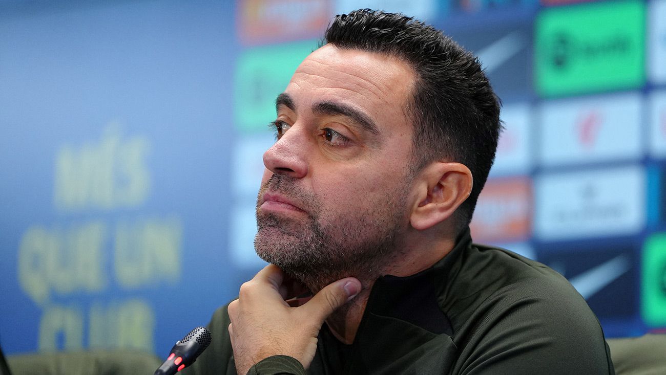 Xavi Hernández durante una rueda de prensa