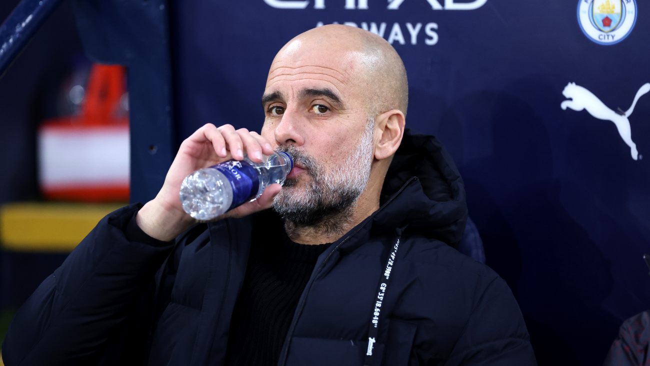 Pep Guardiola en el duelo entre el Manchester City y el Newcastle en los cuartos de final de la FA Cup