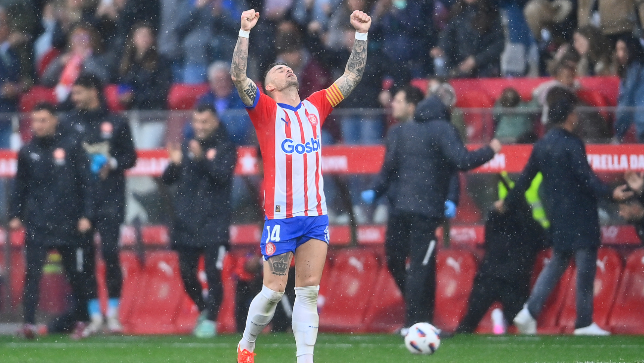 Aleix García en el duelo entre el Girona y el Real Betis en LaLiga EA Sports