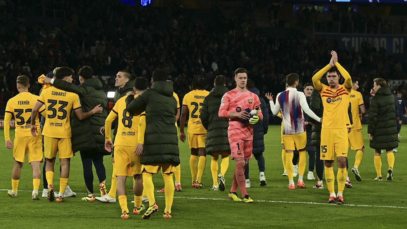 FC Barcelona players celebrating the victory against PSG (2-3)