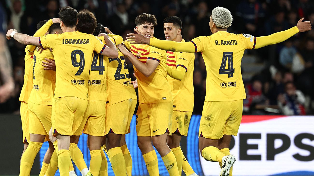 Jugadores del FC Barcelona festejando un gol en Champions League