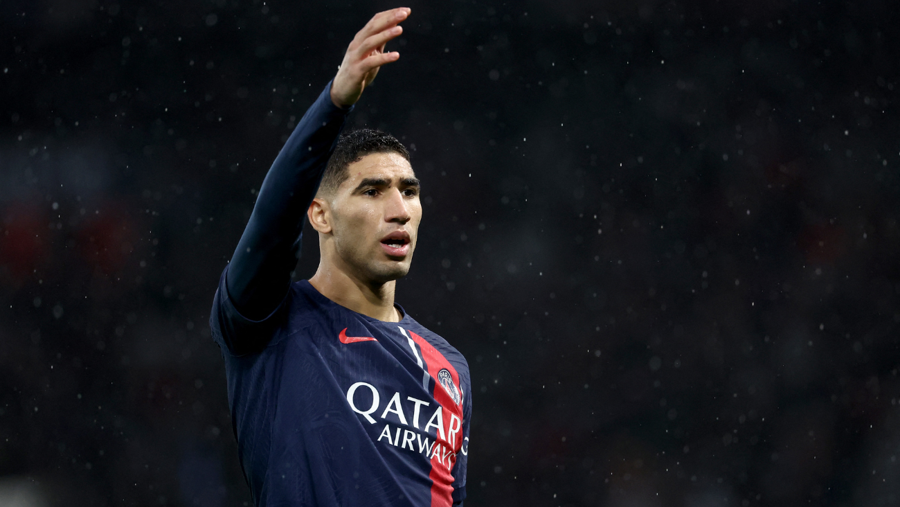 Achraf Hakimi con el PSG en el duelo ante el Rennes en la Ligue 1