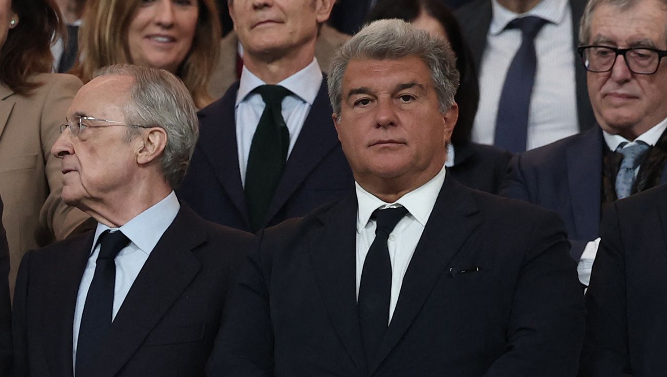 Joan Laporta junto a Florentino Pérez en el palco del Santiago Bernabéu