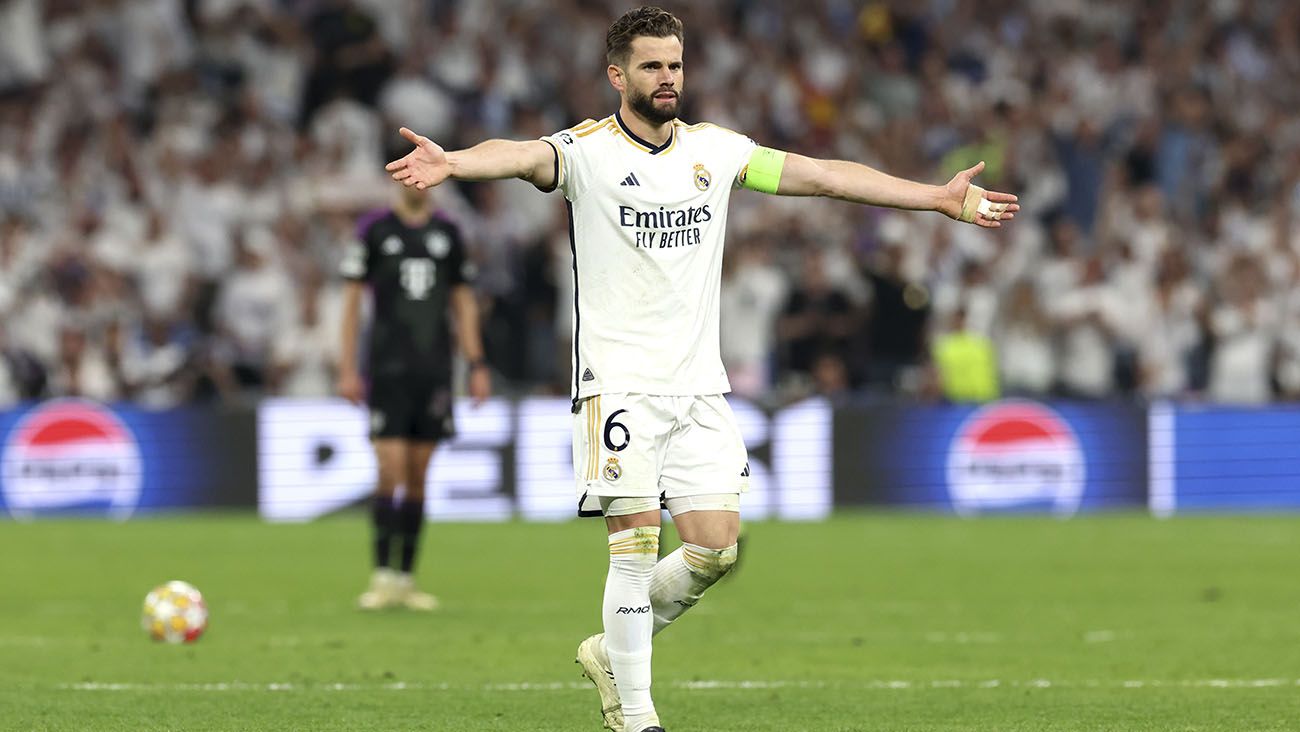 Nacho Fernández en un partido con el Real Madrid