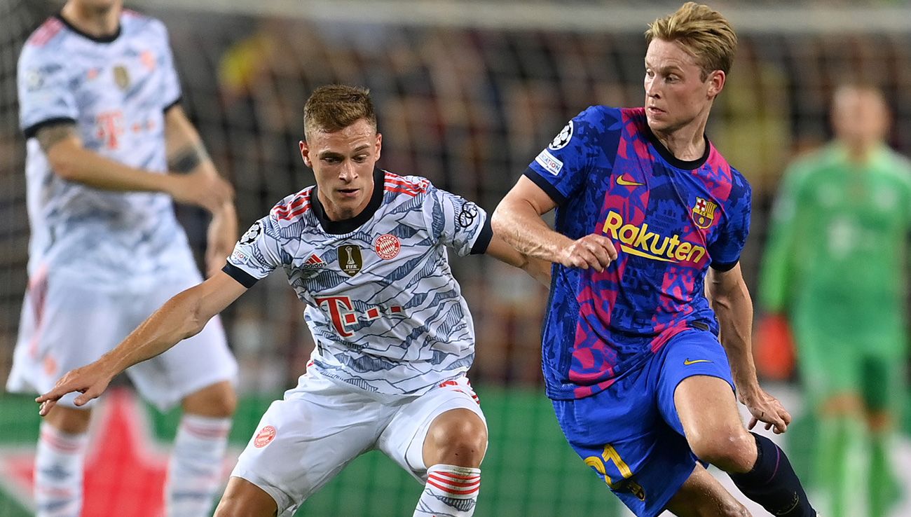Frenkie de Jong y Kimmich durante un Barça-Bayern de Champions