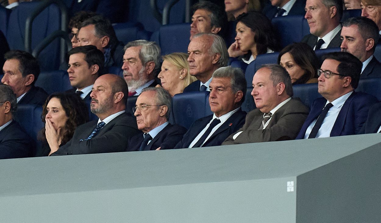 El Barcelona y el Real Madrid ya conocen el precio de uno de sus centrales 'soñados'