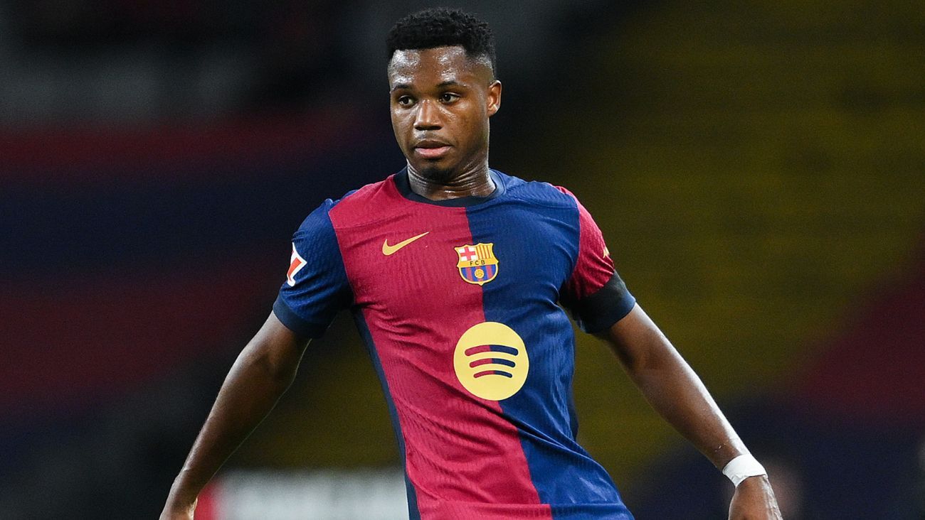 Ansu Fati en el duelo entre el FC Barcelona y el Sevilla en LaLiga EA Sports 2024-25