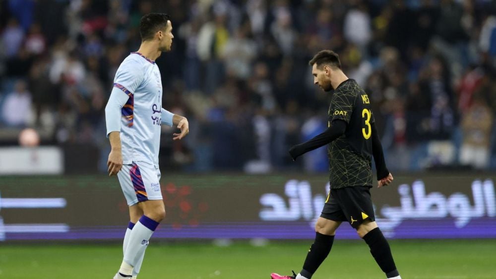 Cristiano Ronaldo and Leo Messi in the match between PSG and Riyadh XI in a preseason friendly