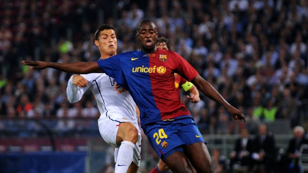 Yaya Touré was one of the culés who wore the number 24. Yaya Touré was one of the culés who wore the number 24.