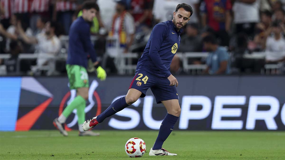 Eric García, en un calentamiento con el Barça