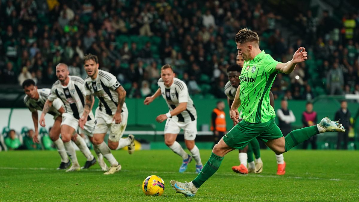 El '9' perfecto para el Barcelona: Gyökeres no para de golear y 'pedir a gritos su fichaje'