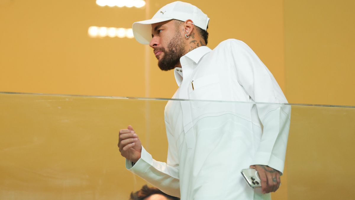 Neymar Jr. en en el duelo entre el Al Hilal y el Al Taawoun en la Saudi Pro League