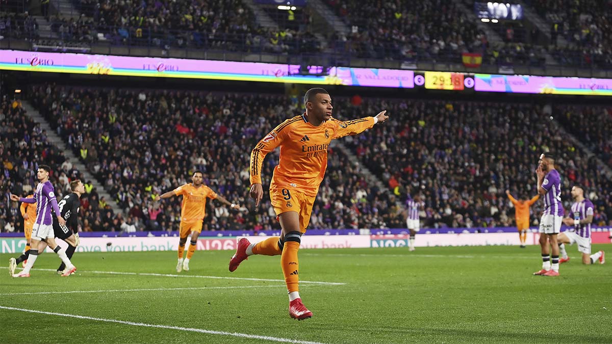 Kylian Mbappé, festejando un gol contra el Valladolid