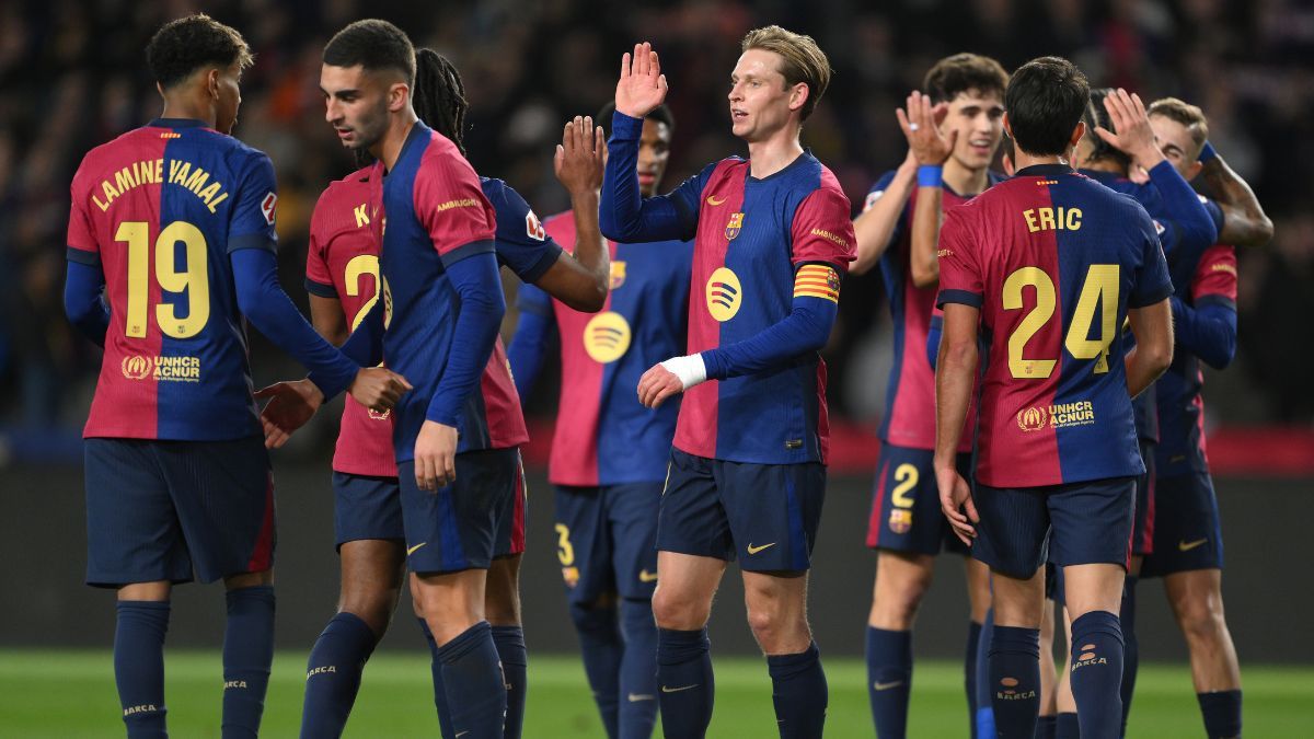 Jugadores del FC Barcelona en el duelo ante el Valencia CF en LaLiga EA Sports