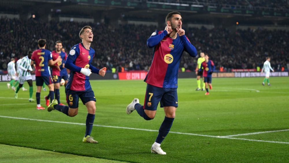 Ferran Torres celebrando su gol ante el Betis en la Copa del Rey