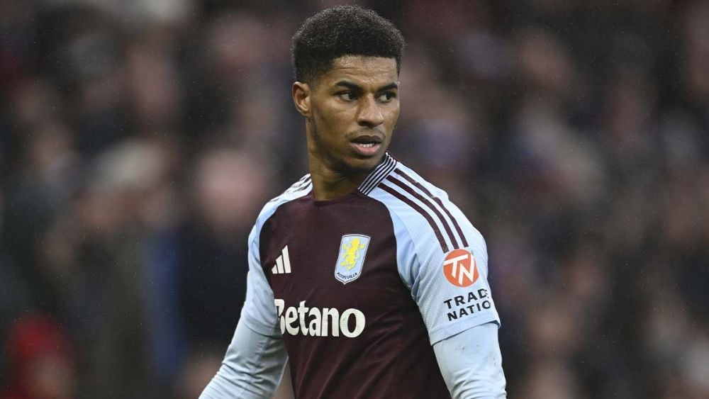 Marcus Rashford, in a match with Aston Villa