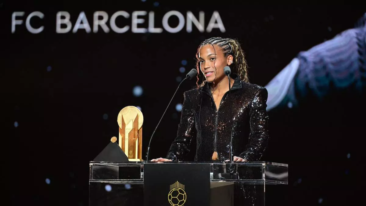 Vicky López gana el Premio Kopa femenino en el Balón de Oro 2025