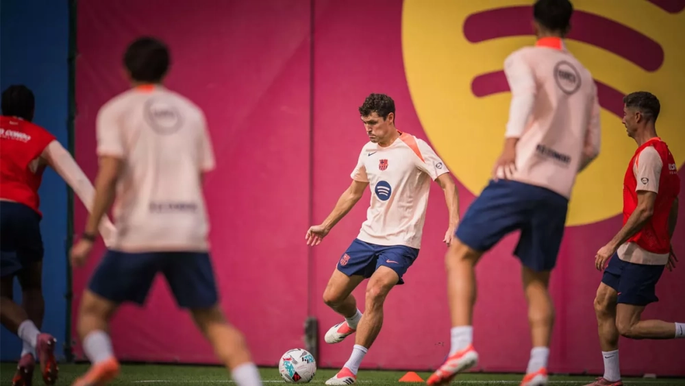 Andreas Christensen training at Ciutat Esportiva