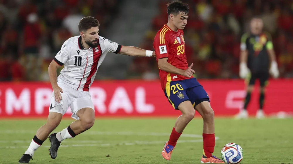 España se acerca al Mundial con una cómoda victoria ante Georgia (2-0)