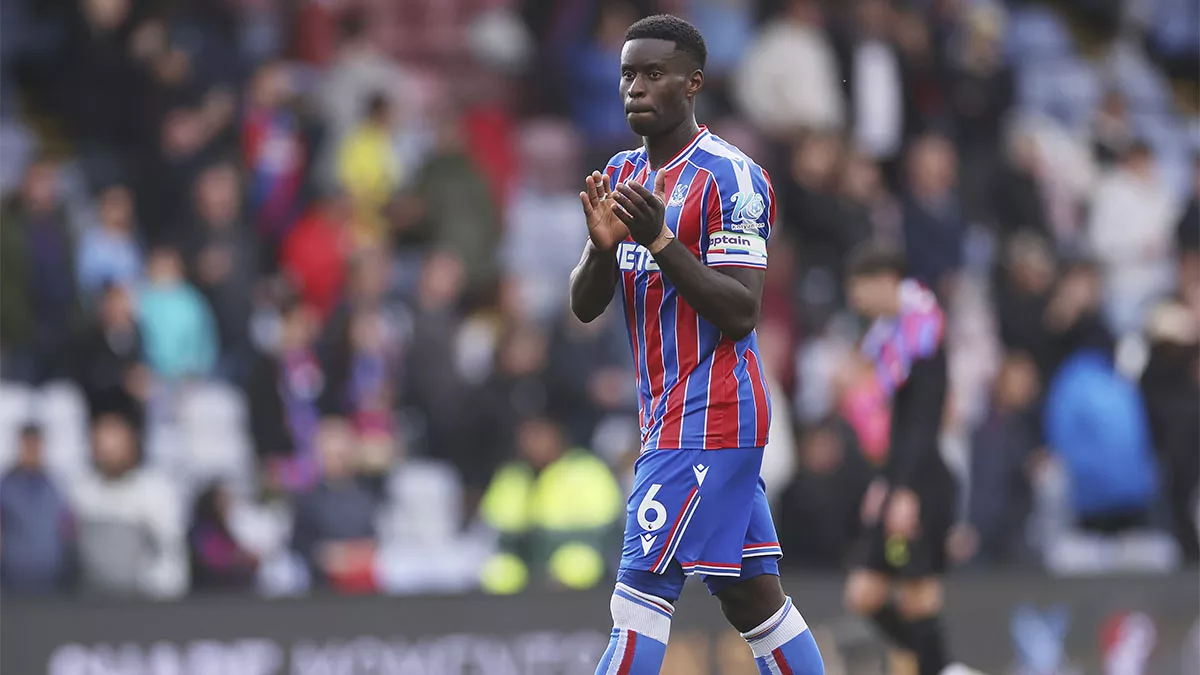 Marc Guéhi se irá gratis del Crystal Palace: ¿Le fichará el Barça?