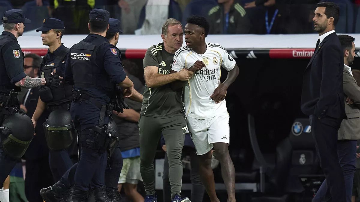 El Real Madrid 'archiva' el cabreo de Vinicius contra Xabi Alonso en el Clásico