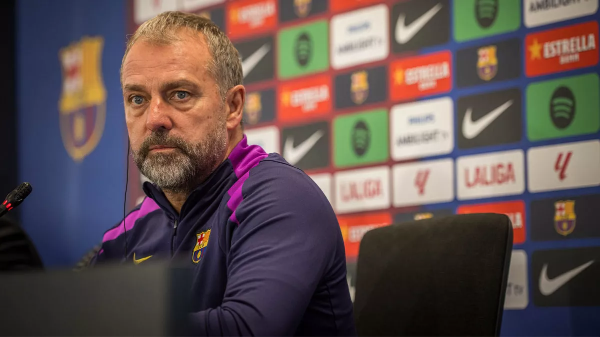 Flick descarta pensar en refuerzos invernales y confirma una nueva baja en Barcelona