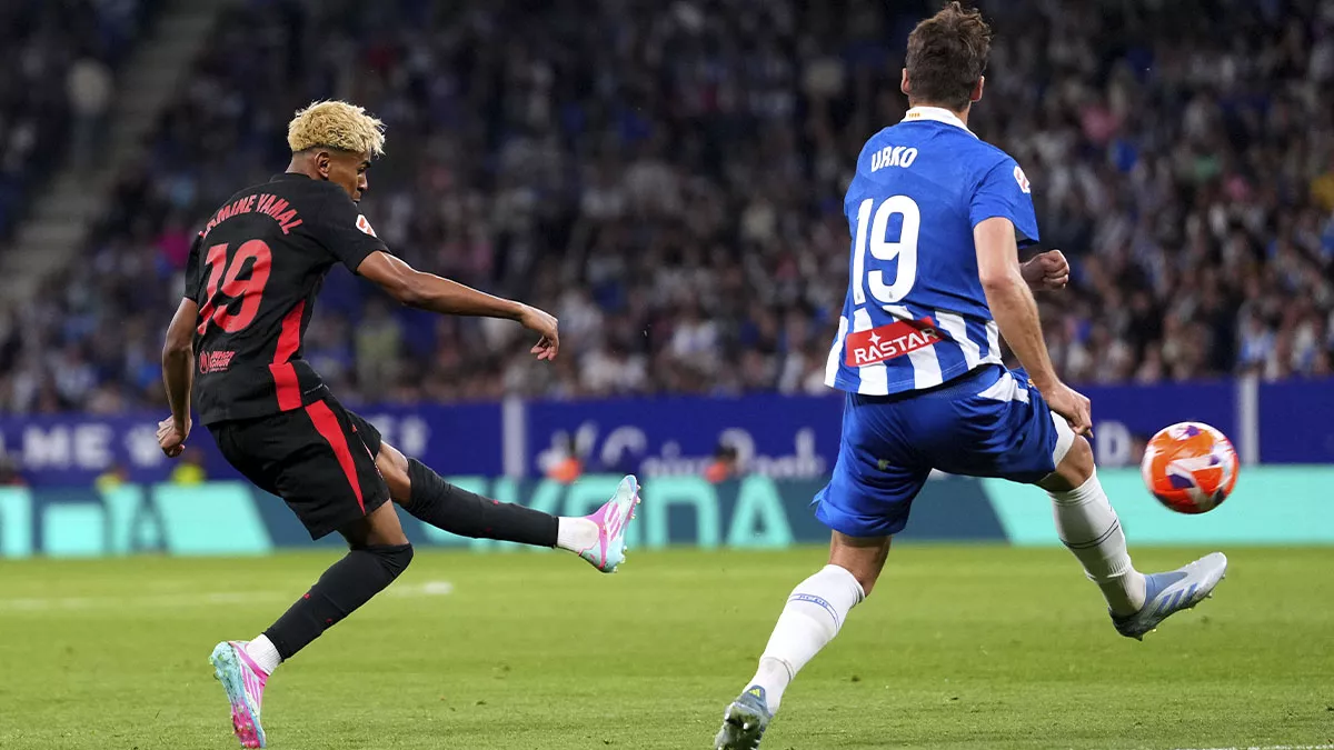 lamine yamal v espanyol laliga 24 25