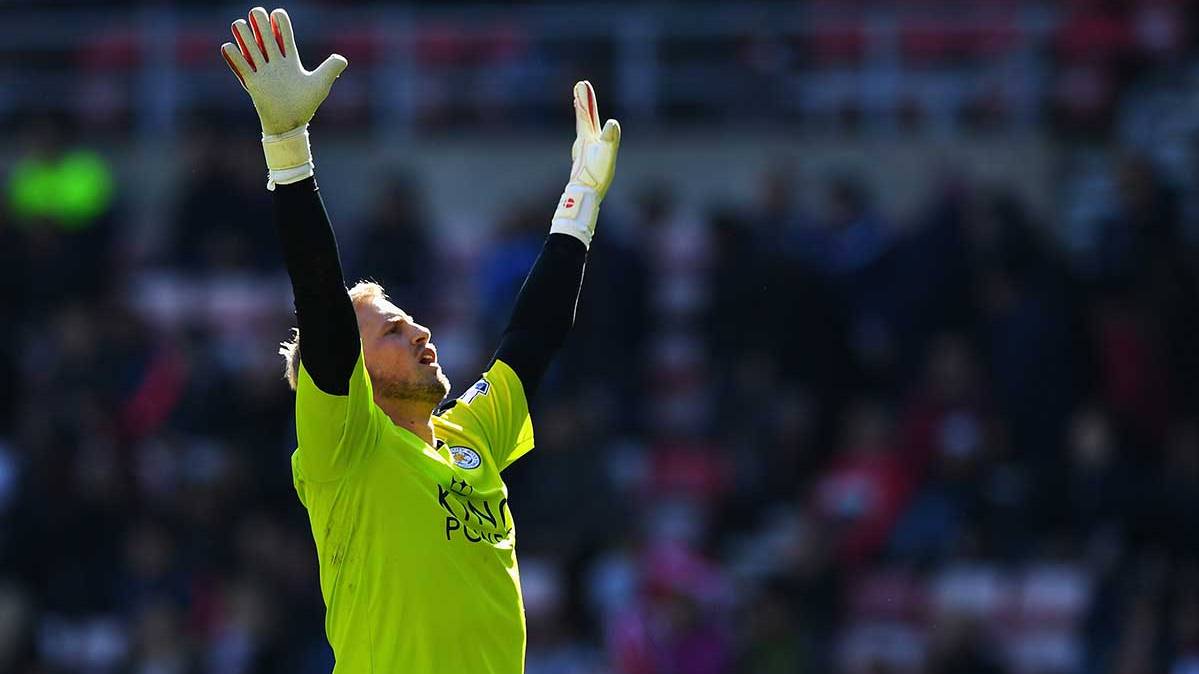 The guardameta of the Leicester City Peter Schmeichel would be the elected to substitute to Ter Stegen in the FC Barcelona