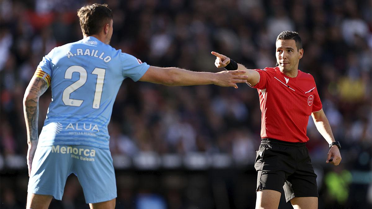 Francisco Hernández Maeso pitará el Betis-Barça de la J15 de LaLiga