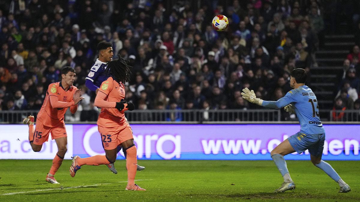 Christensen volvió a anotar con el Barça en su regreso al XI Christensen volvió a anotar con el Barça en su regreso al XI