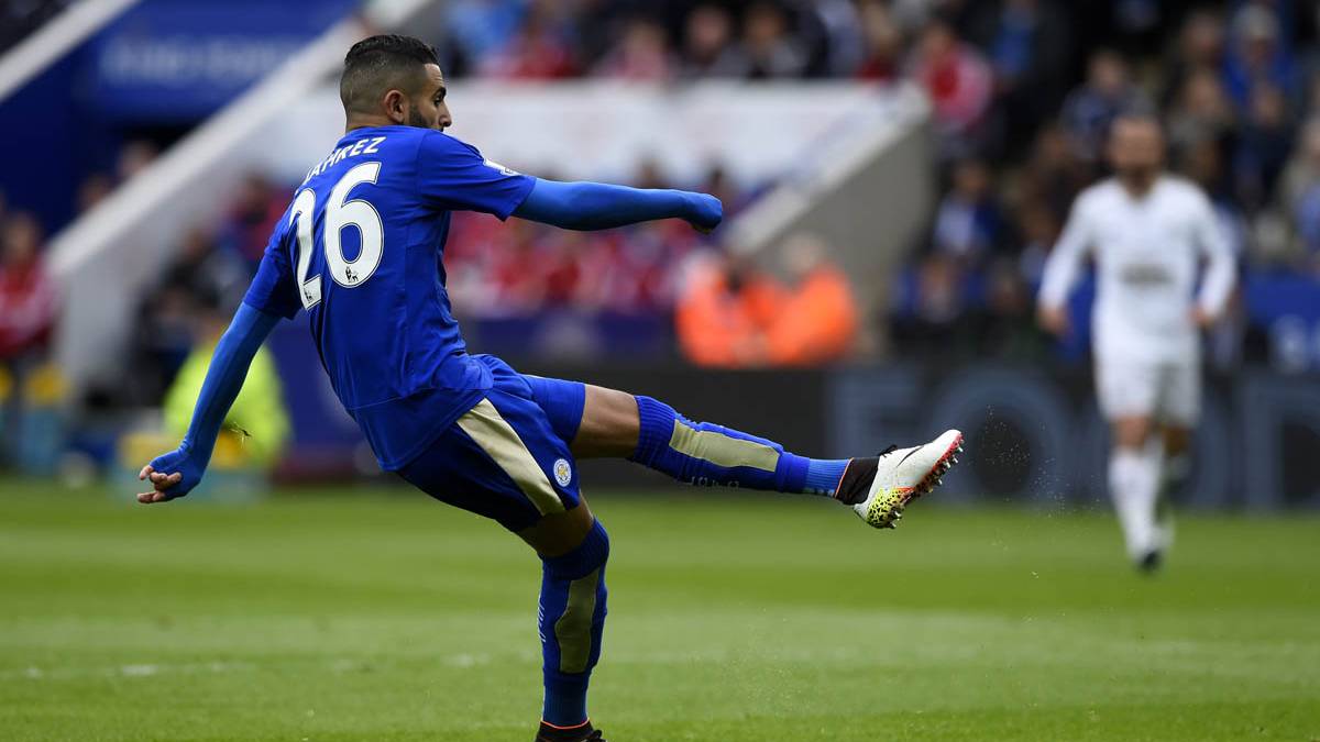 Riyad Mahrez, in the last party of the Leicester against the Swansea
