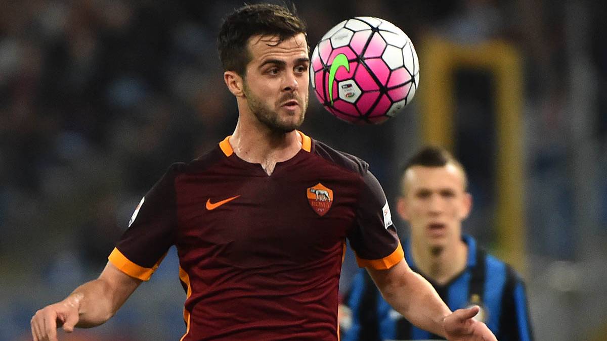 Miralem Pjanic, in one of the last parties of the Rome