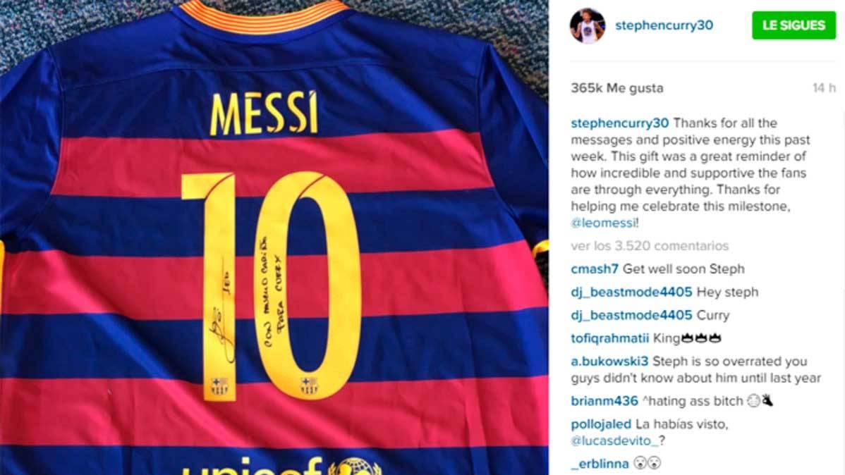Curry le agradece a Leo Messi su regalo