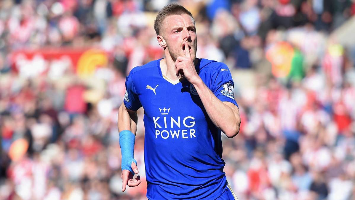 The goleador of the Leicester, Jamie Vardy, celebrating a target