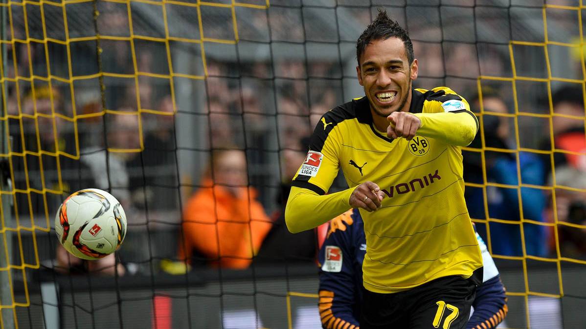 Pierre-Emerick Aubameyang, tras marcar un gol con el Dortmund