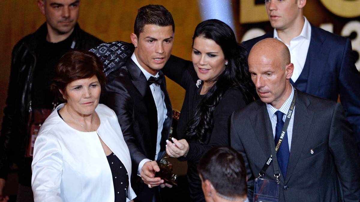 La familia de Cristiano Ronaldo, en la gala del Balón de Oro 2013