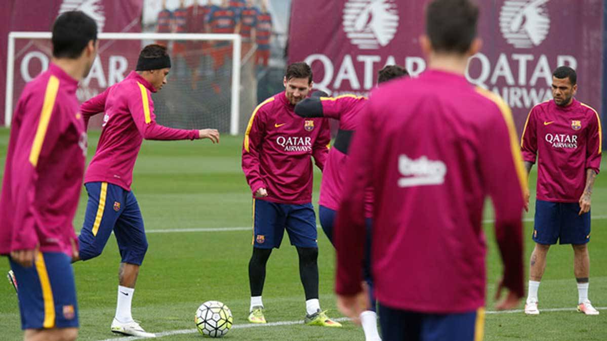 The players of the FC Barcelona in a training this season 2015-2016