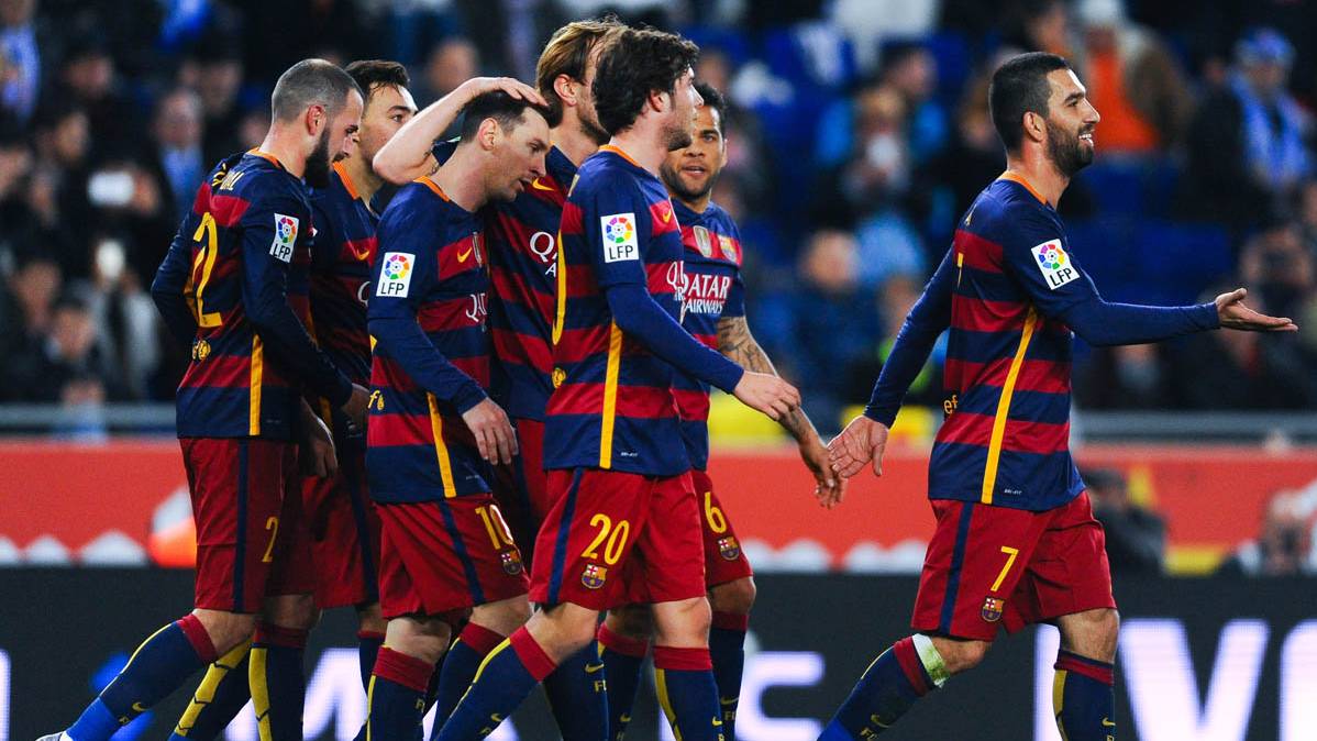 El FC Barcelona, celebrando un gol contra el Espanyol