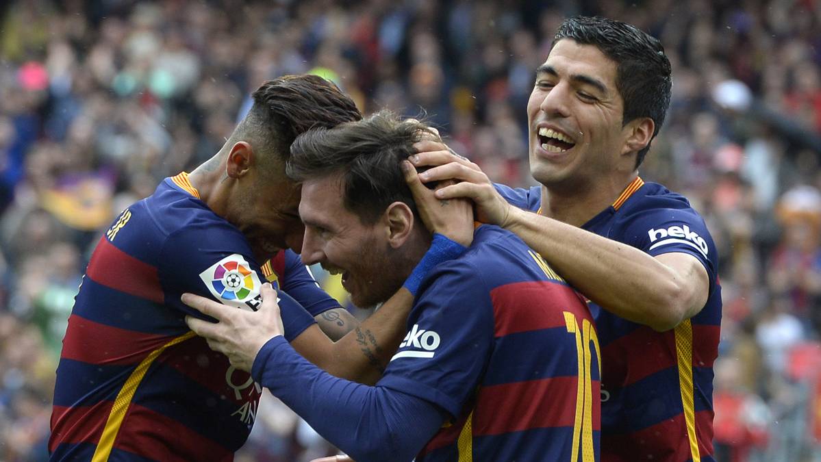 Messi, Neymar and Suárez, celebrating a goal of the FC Barcelona