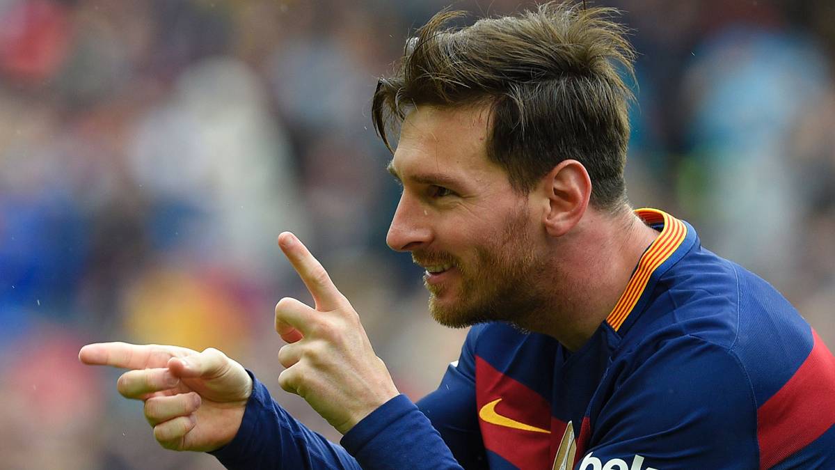 Leo Messi, celebrando el gol de falta marcado al Espanyol