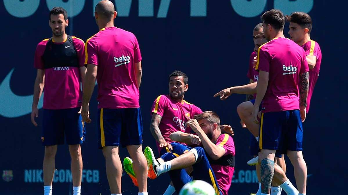 The players of the FC Barcelona, in the previous training to the final of Glass