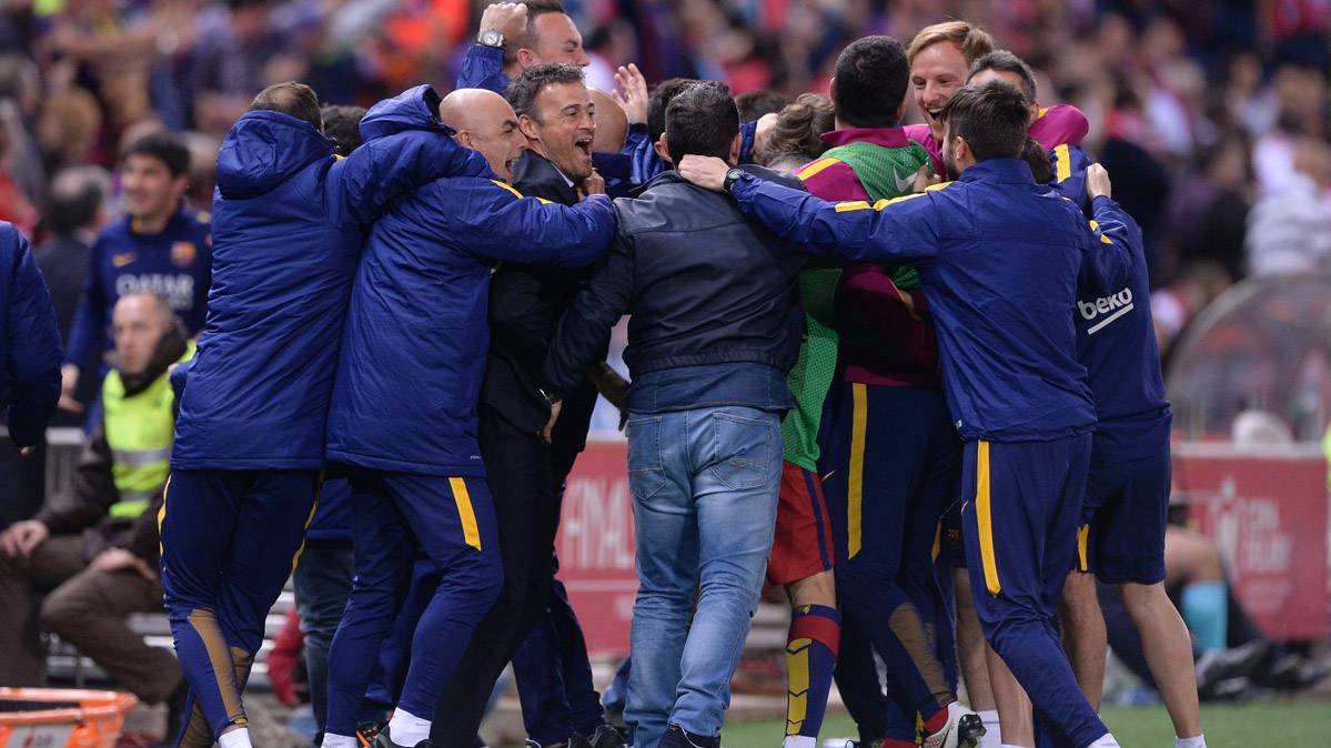 El FC Barcelona, celebrando el gol de Jordi Alba