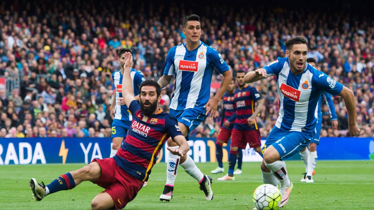 Burn Turan, in a party of this season against the Espanyol