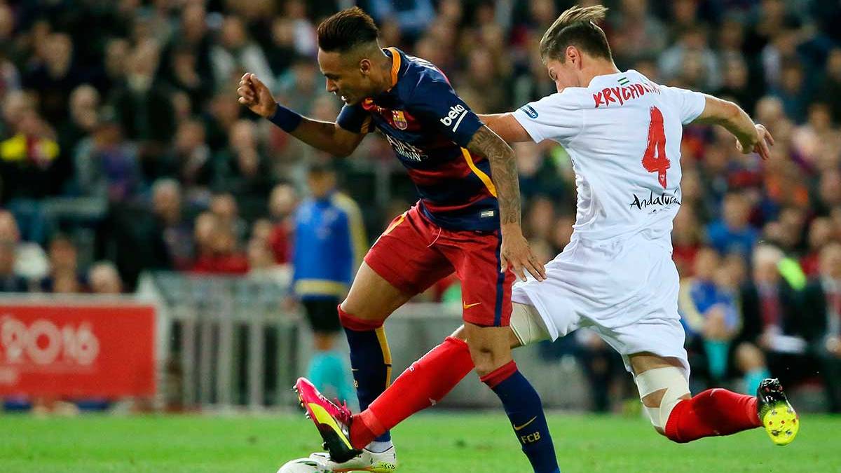 Krychowiak In front of the FC Barcelona in the last final of Glass of Rey