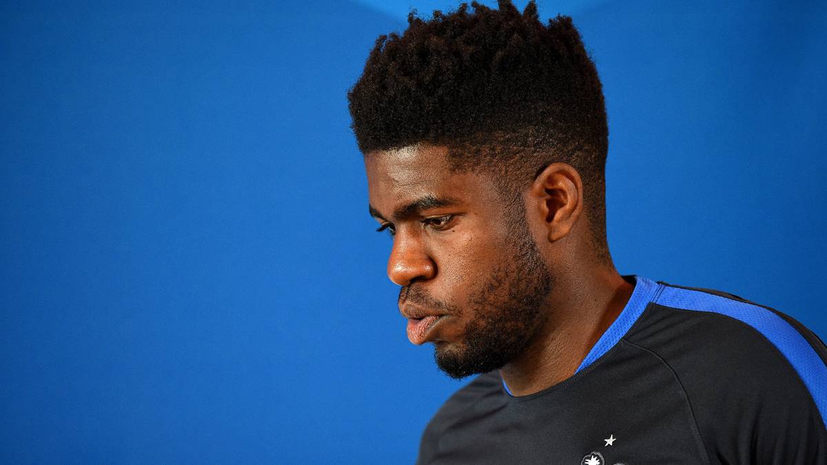 Samuel Umtiti, concentrated with the selection of France
