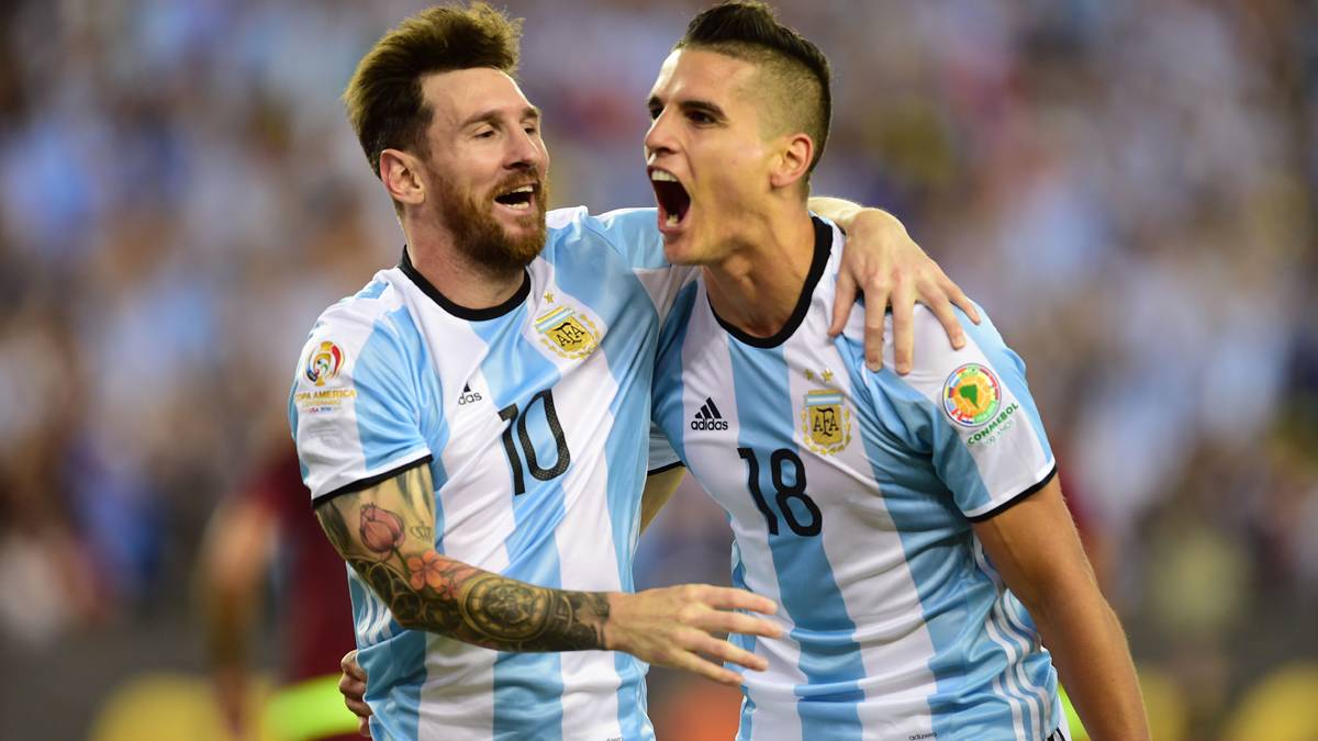Messi, celebrating a goal of Erik Lamela with Argentina