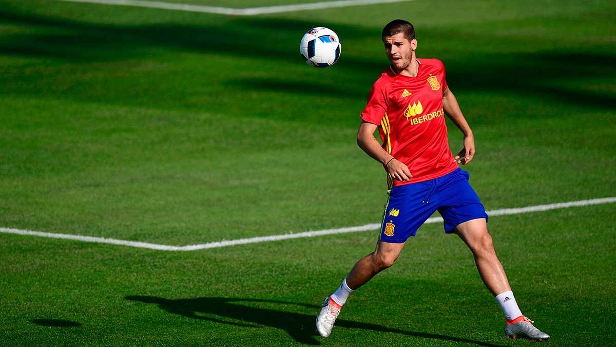 Álvaro Morata con la selección española