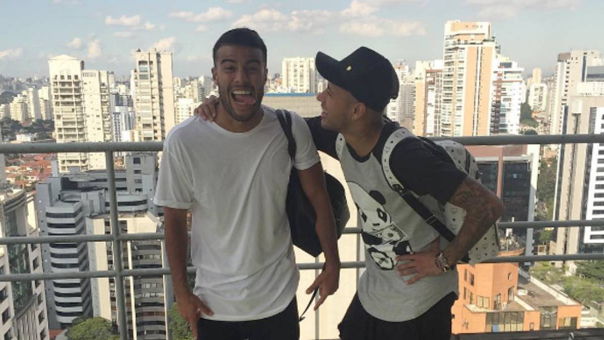 Neymar Jr y Rafinha, posando en una imagen de Instagram