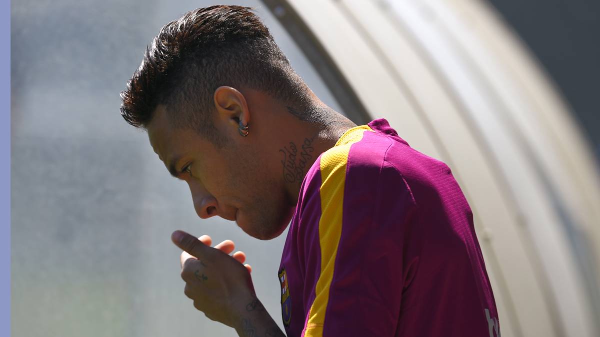 Neymar Jr, antes de un entrenamiento con el FC Barcelona
